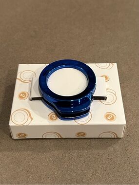 Princess Cruise Lines Premier Exclusive Clip Metallic Blue Medallion Accessory